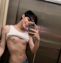 Evan lebanon big dick - Acompañantes masculino in Riyadh Photo 30 of 30