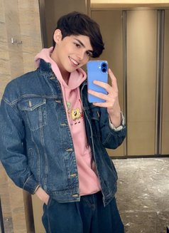 Evan lebanon big dick لبناني 🇱🇧 - Male escort in Riyadh Photo 26 of 26