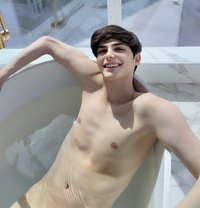 Evan lebanon big dick لبناني 🇱🇧 - Male escort in Riyadh Photo 30 of 30