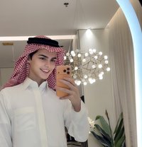 Evan lebanon big dick لبناني 🇱🇧 - Acompañantes masculino in Riyadh Photo 18 of 18