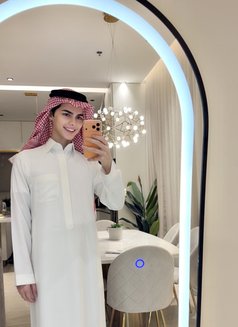 Evan lebanon big dick لبناني 🇱🇧 - Male escort in Riyadh Photo 30 of 30