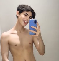 Evan lebanon big dick لبناني 🇱🇧 - Male escort in Riyadh