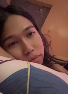 Evana - Transsexual escort in Bangalore Photo 4 of 9