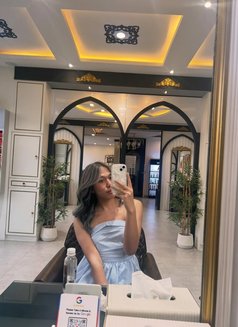 Evana - Transsexual escort in Kochi Photo 6 of 8