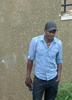 Evans Kenyan - Male adult performer in Kampala Photo 2 of 2