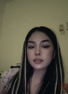 Eve - Transsexual escort in Manila Photo 2 of 7