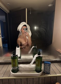 Eve Osyth - escort in London Photo 8 of 8