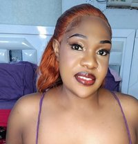 Eve - escort in Riyadh