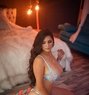 Evelin - escort in Dubai Photo 1 of 8