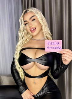 Evelina - adult performer in Dubai Photo 14 of 14