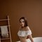 Evelina - puta in Beirut Photo 2 of 20