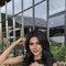 Evelyn Anastasia 20yo Sexy Petite - puta in Bali