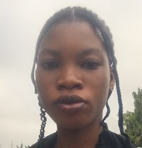 Evelyn - escort in Tunis