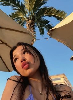 Evelyn Kazakh girl GFE - puta in Hong Kong Photo 8 of 8