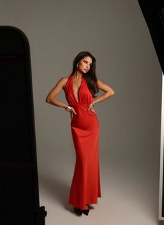 Evelyn Ladyboy Good Services - Acompañantes transexual in Dubai Photo 11 of 13