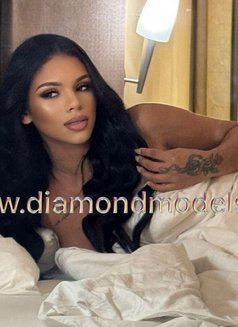 Evelyn – Your Perfect Companion - escort in Doha Photo 4 of 12