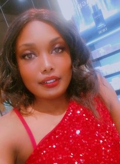 Evening Rose - masseuse in Johannesburg Photo 5 of 6