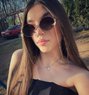 Evgenia - puta in Dubai Photo 1 of 15
