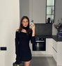 Evie - escort in Dubai Photo 1 of 15