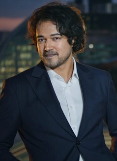 Evilbuddha - Male escort in Bangalore Photo 1 of 1