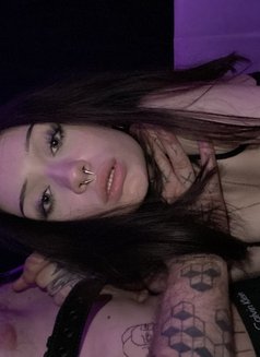 Evilegx - escort in Budapest Photo 1 of 1