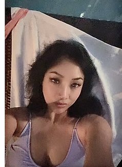 Evvah - Globetrotter - escort in Makati City Photo 1 of 6