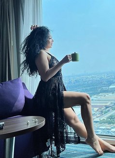 Evvah - Globetrotter - escort in Makati City Photo 5 of 10