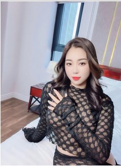 Evyy - escort in Jeddah Photo 5 of 6