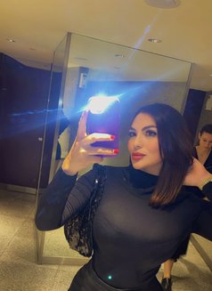 EX O T I C C H A N N E L L A T I N A - escort in Singapore Photo 4 of 20