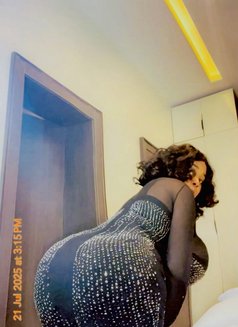 Excellent Body - puta in Lagos, Nigeria Photo 1 of 3