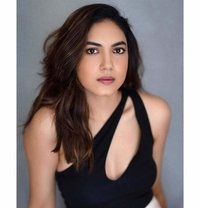 🦋(Excellent Classy Curvy Models)🦋 - escort in Hyderabad