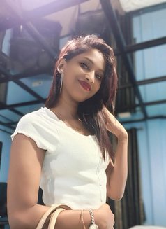 Exclusive Independent Escort – 24 Years - puta in Mumbai Photo 4 of 20