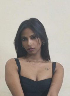 Exclusive Independent Escort – 24 Years - puta in Mumbai Photo 10 of 20