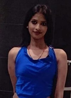 Exclusive Independent Escort – 24 Years - puta in Mumbai Photo 12 of 20
