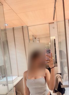 Exclusive Luxury Companionship - escort in Bangalore Photo 2 of 4