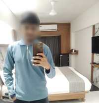 Best licking experience - Acompañantes masculino in Navi Mumbai