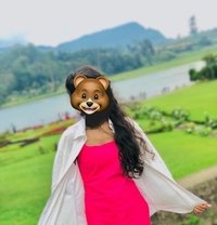 Office girl - escort in Colombo