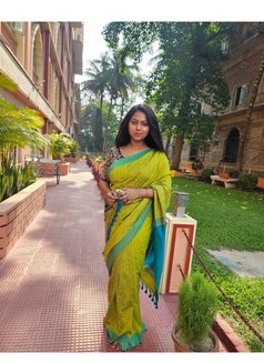 Excotic Russian Spanish North Indian Ava - puta in Chennai Photo 2 of 4