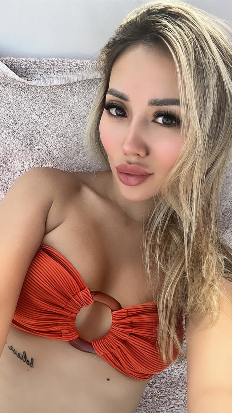 Exotic Asian Asal Gfe, Kazakhstani escort in Singapore
