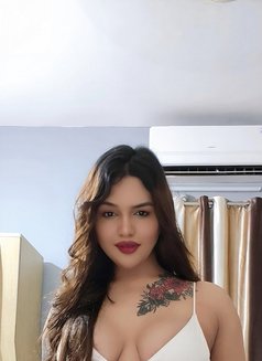 Exotic Era - Transsexual escort in Kolkata Photo 2 of 5