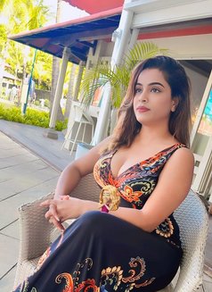 Exotic Juicy Sexiest Model Roleplay Gfe - puta in Hyderabad Photo 1 of 4