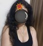 Exotic Malayali Beauty for Real Meet - puta in Al Manama Photo 1 of 4