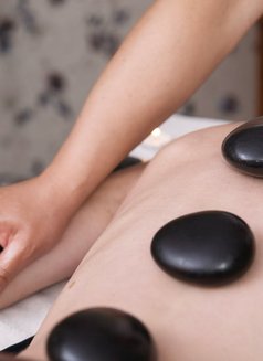 Exotic Massage for Women Only - Acompañantes masculino in Dubai Photo 5 of 6