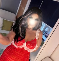 Exotic Mature British Mauritius Lady - escort in Essex