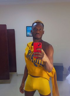 Expensive - Male escort in Al Manama Photo 1 of 2