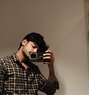 Experience massager - Male escort agency in New Delhi Photo 4 of 4