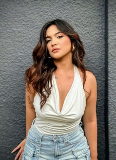 Experience the Unforgettable- Jamiyah - escort in Makati City Photo 7 of 29