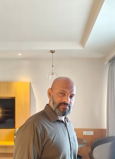 Experienced BBC Therapist, Coach, Healer - Male escort in Lucknow Photo 5 of 5