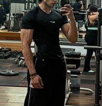 Kolkata’s Passionate Companion - Acompañantes masculino in Kolkata