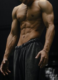 Experienced Male Escort - Male escort in Kolkata Photo 9 of 9